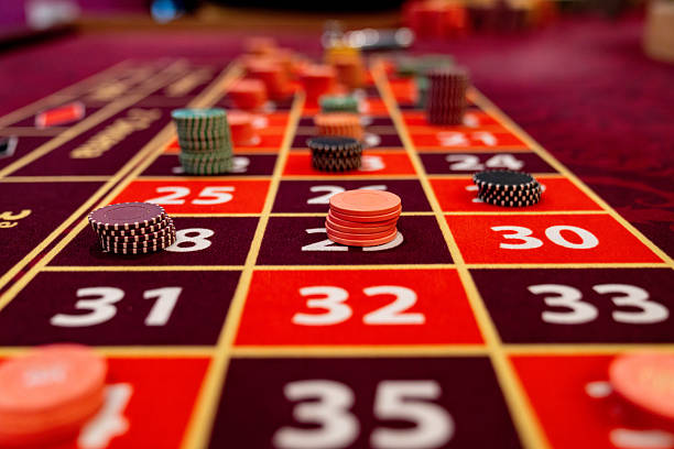 Fortune Tiger bonus free spins round showing expanded wilds and multiplier displays