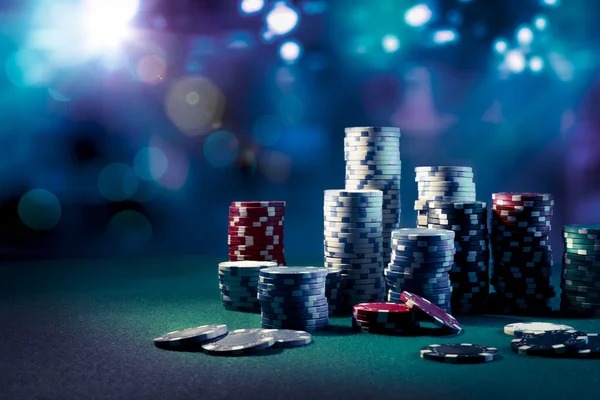 Payout table for Three Card Poker at situs303 showing Ante Play payouts and Pair Plus odds